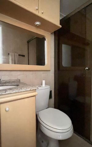 Apartamento para alugar com 63m², 3 quartos e 2 vagas Apartamento para alugar com 63m², 3 quartos e 2 vagasBanheiro 2