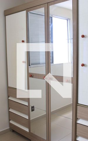 Apartamento à venda com 76m², 3 quartos e 1 vagaQuarto 02