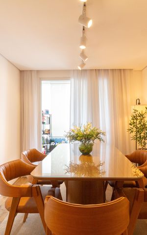 Apartamento à venda com 161m², 3 quartos e 3 vagas Apartamento à venda com 161m², 3 quartos e 3 vagasSala