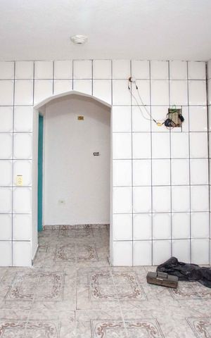 Casa para alugar com 100m², 4 quartos e 5 vagasSala/Cozinha