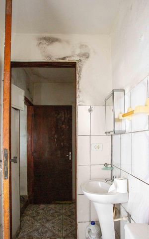 Casa para alugar com 100m², 4 quartos e 5 vagasBanheiro Casa 3