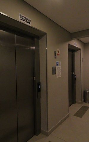 Apartamento para alugar com 37m², 2 quartos e sem vagaÁrea comum - Elevadores