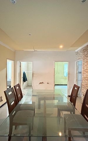 Casa à venda com 150m², 3 quartos e 1 vaga