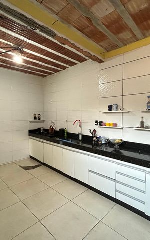 Casa à venda com 150m², 3 quartos e 1 vaga
