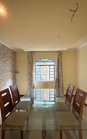 Casa à venda com 150m², 3 quartos e 1 vaga