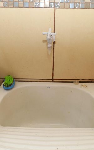 Casa à venda com 63m², 3 quartos e 1 vagaÁrea de Serviço