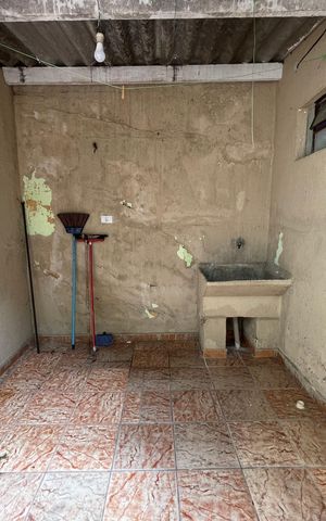 Casa para alugar com 40m², 1 quarto e sem vaga Casa para alugar com 40m², 1 quarto e sem vagaÁrea de Serviço