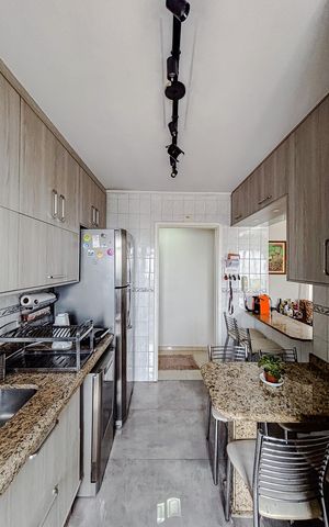 Apartamento à venda com 73m², 3 quartos e 1 vagaCozinha e Área de Serviço