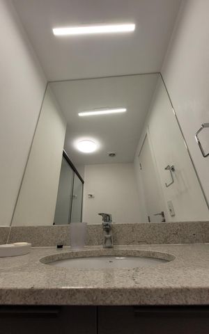 Apartamento para alugar com 75m², 1 quarto e 1 vaga Apartamento para alugar com 75m², 1 quarto e 1 vagaBanheiro 2