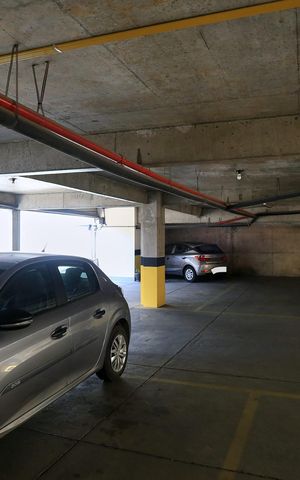 Apartamento para alugar com 85m², 3 quartos e 2 vagas Apartamento para alugar com 85m², 3 quartos e 2 vagasGaragem