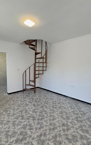 Casa para alugar com 80m², 2 quartos e 2 vagas Casa para alugar com 80m², 2 quartos e 2 vagasSala