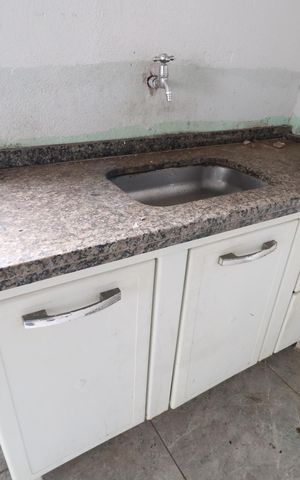 Casa para alugar com 90m², 2 quartos e 2 vagasCozinha