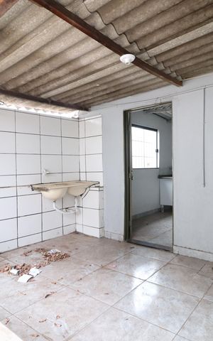 Casa para alugar com 90m², 2 quartos e 2 vagasÁrea de Serviço