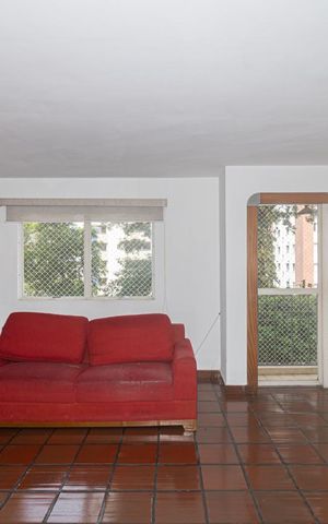 Apartamento à venda com 110m², 3 quartos e 2 vagas Apartamento à venda com 110m², 3 quartos e 2 vagasSala