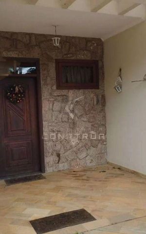 Casa à venda com 300m², 3 quartos e 6 vagas