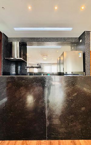 Apartamento para alugar com 105m², 2 quartos e 2 vagasCozinha 