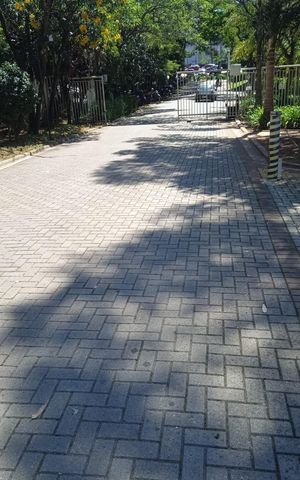 Apartamento à venda com 47m², 2 quartos e 1 vaga Apartamento à venda com 47m², 2 quartos e 1 vagaÁrea externa