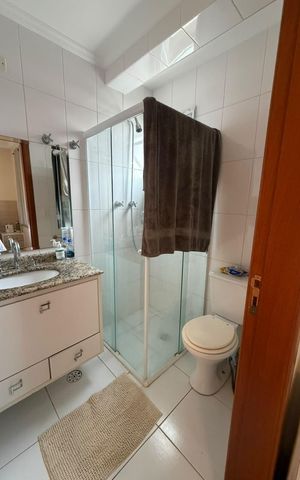 Apartamento à venda com 92m², 3 quartos e 2 vagas Apartamento à venda com 92m², 3 quartos e 2 vagasBanheiro 1