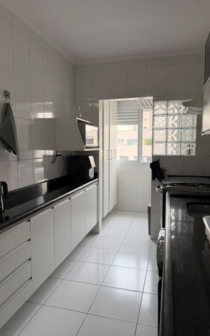 Apartamento à venda com 92m², 3 quartos e 2 vagas Apartamento à venda com 92m², 3 quartos e 2 vagasCozinha