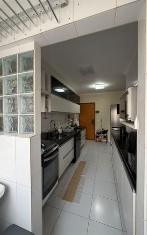 Apartamento à venda com 92m², 3 quartos e 2 vagas Apartamento à venda com 92m², 3 quartos e 2 vagasCozinha