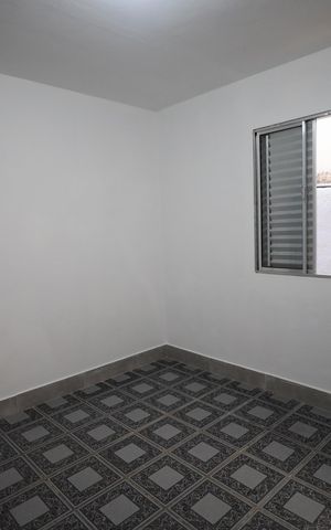 Casa para alugar com 48m², 1 quarto e 1 vagaQuarto