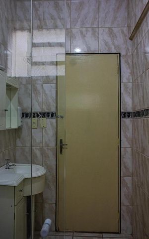 Apartamento para alugar com 90m², 2 quartos e 1 vaga Apartamento para alugar com 90m², 2 quartos e 1 vagaBanheiro