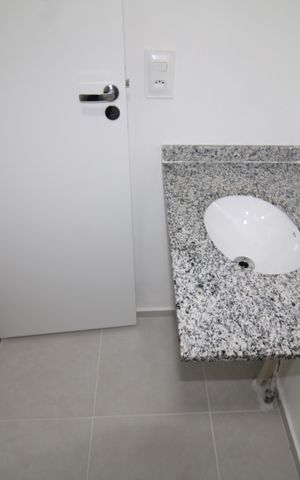 Apartamento para alugar com 50m², 2 quartos e sem vagaBanheiro