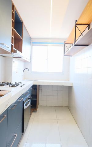 Apartamento para alugar com 55m², 2 quartos e 1 vagaCozinha e Área de Serviço
