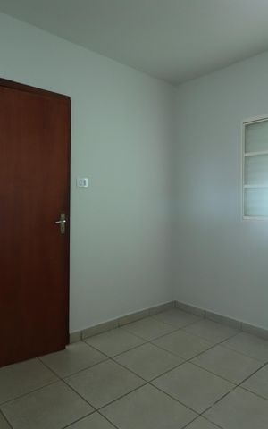Casa para alugar com 130m², 2 quartos e 2 vagasQuarto 2