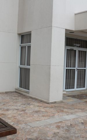 Apartamento à venda com 64m², 2 quartos e 1 vagaÁrea comum