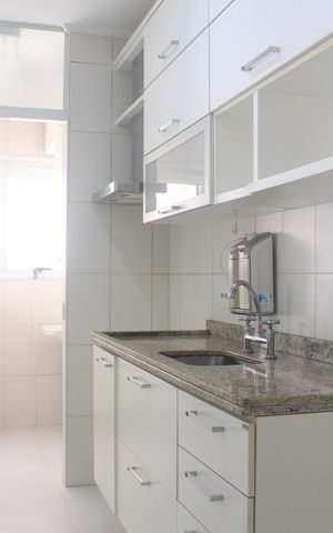 Apartamento à venda com 64m², 2 quartos e 1 vagaCozinha