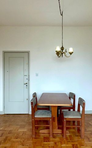 Apartamento para alugar com 90m², 2 quartos e sem vaga Apartamento para alugar com 90m², 2 quartos e sem vagaSala