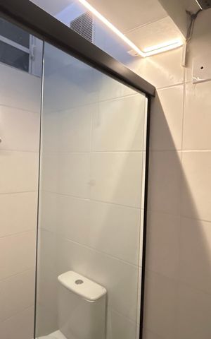 Casa para alugar com 300m², 4 quartos e 2 vagas Casa para alugar com 300m², 4 quartos e 2 vagasBanheiro