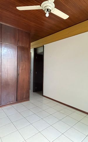 Casa para alugar com 300m², 4 quartos e 2 vagas Casa para alugar com 300m², 4 quartos e 2 vagasSuíte