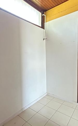 Casa para alugar com 300m², 4 quartos e 2 vagas Casa para alugar com 300m², 4 quartos e 2 vagasSuíte closet
