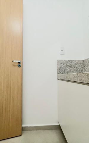 Apartamento para alugar com 54m², 2 quartos e 1 vaga Apartamento para alugar com 54m², 2 quartos e 1 vagaBanheiro Corredor