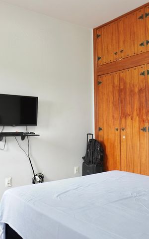 Casa à venda com 270m², 5 quartos e 10 vagas Casa à venda com 270m², 5 quartos e 10 vagasQuarto 5