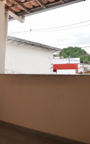 Casa à venda com 270m², 5 quartos e 10 vagas Casa à venda com 270m², 5 quartos e 10 vagasSuíte - varanda