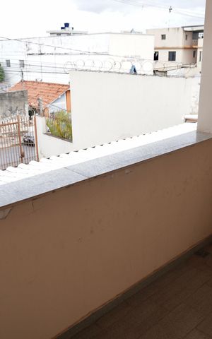 Casa à venda com 270m², 5 quartos e 10 vagas Casa à venda com 270m², 5 quartos e 10 vagasSuíte - varanda