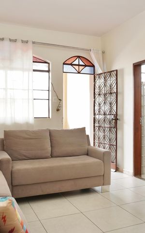 Casa à venda com 270m², 5 quartos e 10 vagas Casa à venda com 270m², 5 quartos e 10 vagasSuíte