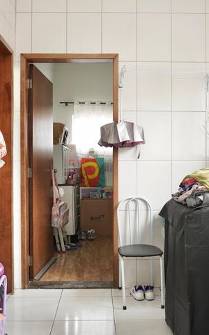 Casa à venda com 270m², 5 quartos e 10 vagas Casa à venda com 270m², 5 quartos e 10 vagasÁrea de Serviço
