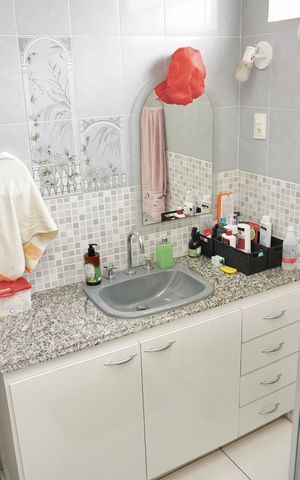Casa à venda com 270m², 5 quartos e 10 vagas Casa à venda com 270m², 5 quartos e 10 vagasBanheiro Social 2