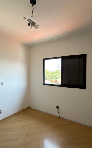 Apartamento para alugar com 150m², 3 quartos e 2 vagas Apartamento para alugar com 150m², 3 quartos e 2 vagasQuarto 1