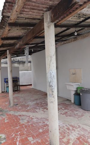 Casa para alugar com 85m², 2 quartos e 1 vagaQuintal