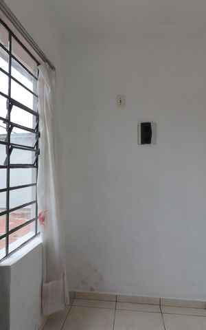 Casa para alugar com 85m², 2 quartos e 1 vagahall de entrada