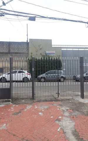 Casa para alugar com 85m², 2 quartos e 1 vagahall de entrada - vista