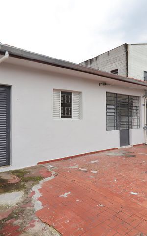 Casa para alugar com 85m², 2 quartos e 1 vagaÁrea comum - Garagem