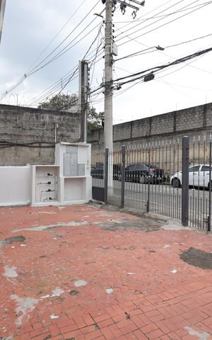 Casa para alugar com 85m², 2 quartos e 1 vagaÁrea comum - Garagem