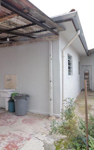 Casa para alugar com 85m², 2 quartos e 1 vagaQuintal