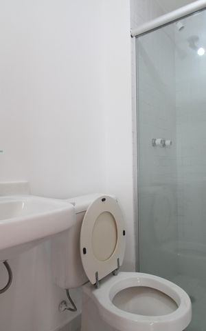 Apartamento para alugar com 74m², 2 quartos e 2 vagasBanheiro